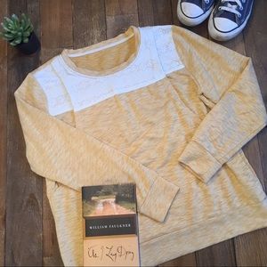 Maternity nursing top w/eyelet lace detail